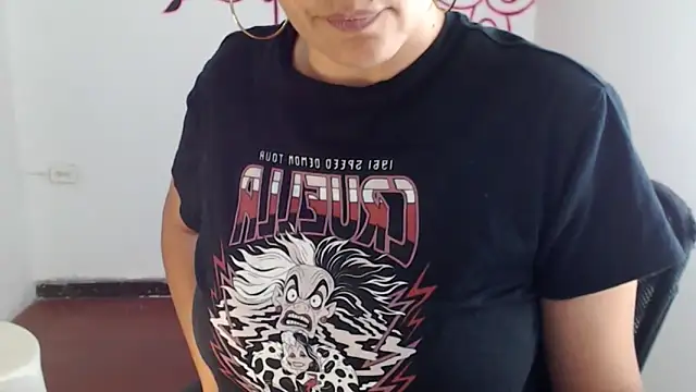 Lucyy Naugthy online show from 03/06/26, 02:02