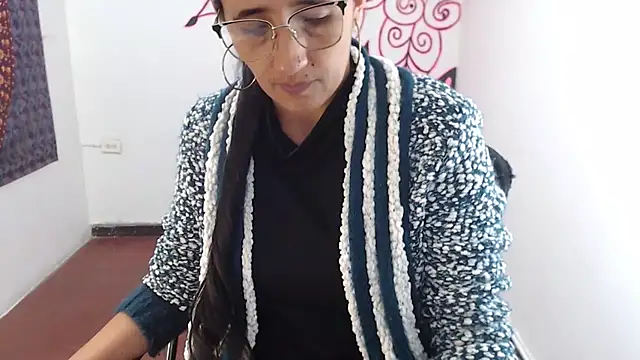 Lucyy Naugthy online show from 03/08/26, 01:15