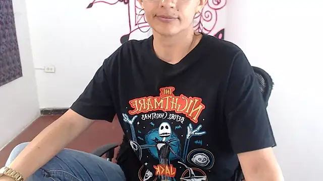 Lucyy Naugthy online show from 03/20/26, 02:11