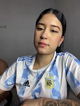 cristalxxx hott online show from 11/10/25, 04:39