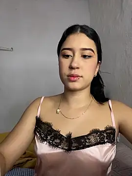 cristalxxx hott online show from 11/11/25, 03:01