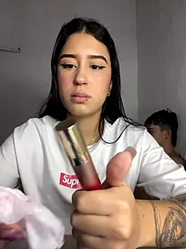 cristalxxx hott online show from 11/15/25, 03:19