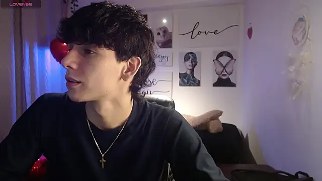 AmethystShadow17 online show from 02/20/26, 08:31