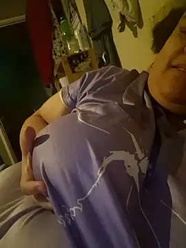 Snapshot of BigBusty_VoluptuousMilfX chatting on 11/22/25, 09:03 BigBusty VoluptuousMilfX online show from 11/22/25, 09:03