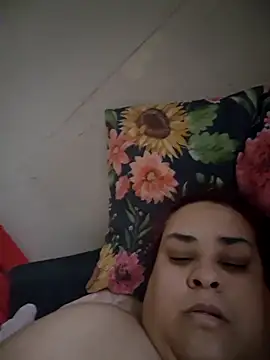 Snapshot of BigBusty_VoluptuousMilfX chatting on 02/02/26, 12:04 BigBusty VoluptuousMilfX online show from 02/02/26, 12:04