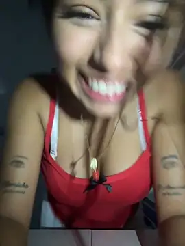 dafne17  online show from 05/26/26, 10:11