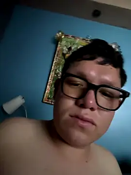 AlexRZ93 online show from 10/22/25, 07:08