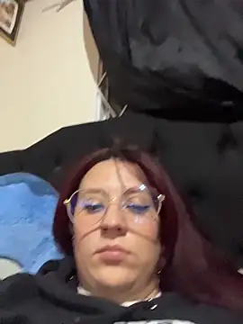 Zoe fire online show from 12/22/25, 11:35