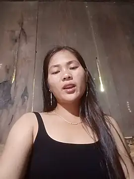 Snapshot of Lyssa-a chatting on 05/17/26, 09:38 Lyssa-a online show from 05/17/26, 09:38