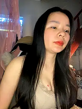 Listen-ly online show from 12/21/25, 04:19