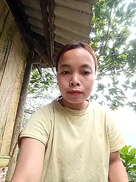 Nguyet2k4 online show from 01/10/26, 02:02