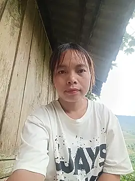 Nguyet2k4 online show from 06/06/26, 11:31
