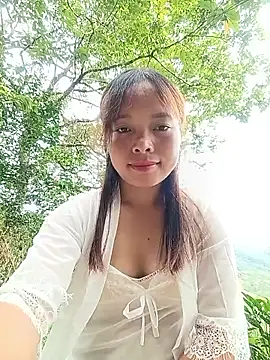 Nguyet2k4 online show from 06/08/26, 01:50