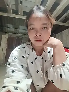 Nguyet2k4 online show from 07/01/26, 10:42