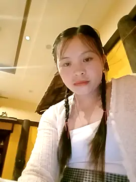 Snapshot of an-show chatting on 10/27/25, 05:28 an-show online show from 10/27/25, 05:28