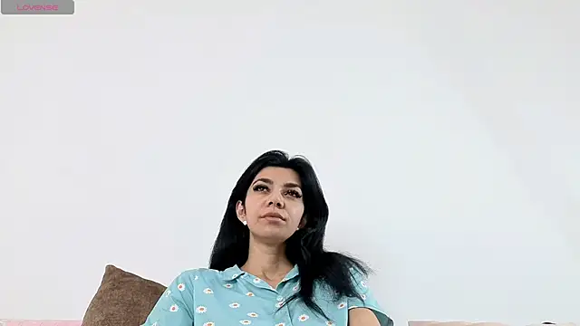 ReneeVoss online show from 05/25/26, 03:01