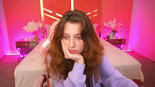 CuteeFoxy online show from 12/20/25, 02:35