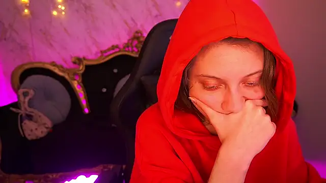 CuteeFoxy online show from 01/14/26, 02:33