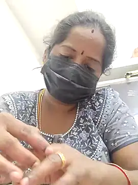 Tamil Ponnu Riya online show from 01/08/26, 06:43