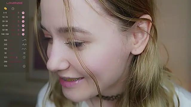 StarryMary online show from 10/21/25, 09:15