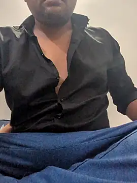 Akki19989 online show from 10/14/25, 09:15