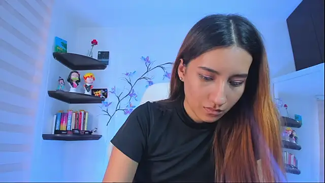 Snapshot of kittyrush_ chatting on 11/29/25, 01:25 kittyrush online show from 11/29/25, 01:25