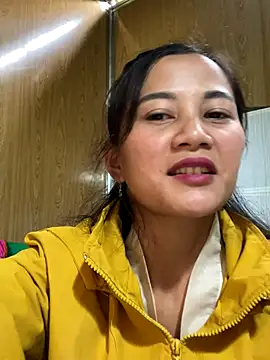 Miss-World00 online show from 12/20/25, 01:45