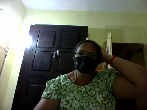 Snapshot of Anasuyatelugu chatting on 11/11/25, 06:02 Anasuyatelugu online show from 11/11/25, 06:02