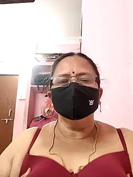 Snapshot of Anasuyatelugu chatting on 11/19/25, 05:13 Anasuyatelugu online show from 11/19/25, 05:13