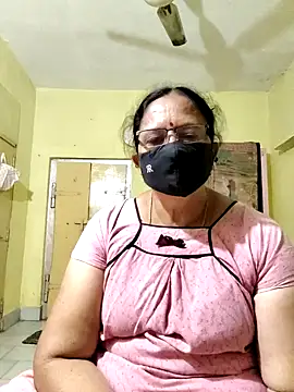 Snapshot of Anasuyatelugu chatting on 02/01/26, 12:31 Anasuyatelugu online show from 02/01/26, 12:31