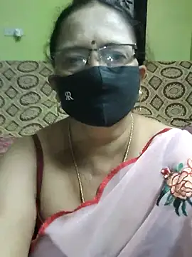 Snapshot of Anasuyatelugu chatting on 02/16/26, 12:18 Anasuyatelugu online show from 02/16/26, 12:18