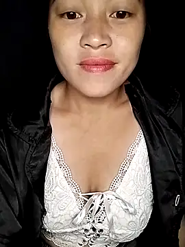 Hani-i online show from 10/24/25, 08:55