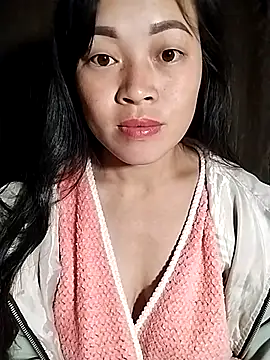 Hani-i online show from 11/24/25, 10:20