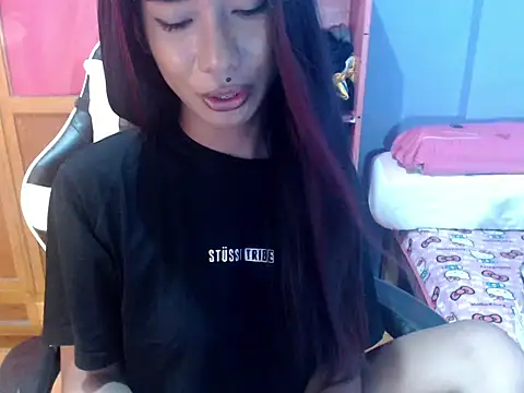 Yourasianbabyemma online show from 05/07/26, 07:08