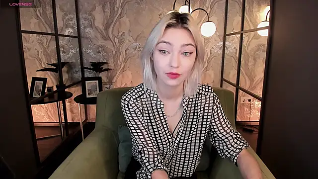 AlysiaSun  online show from 11/08/25, 02:06