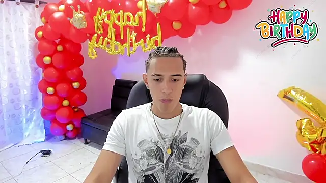 Hayden Boy  online show from 11/13/25, 08:52