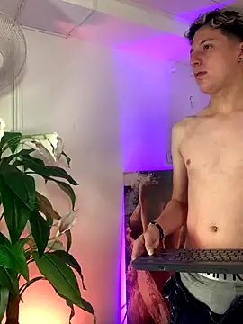 SsexCouplee online show from 11/11/25, 11:43