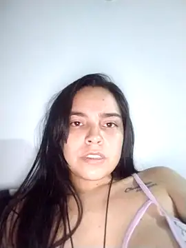 Snapshot of AriannaRose chatting on 11/12/25, 03:51 AriannaRose online show from 11/12/25, 03:51