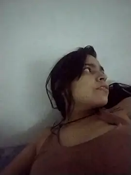 Snapshot of AriannaRose chatting on 11/25/25, 04:12 AriannaRose online show from 11/25/25, 04:12