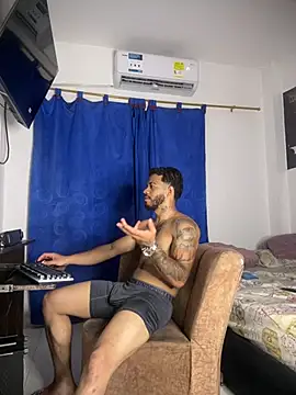 Kylian Alessandro online show from 03/03/26, 03:12