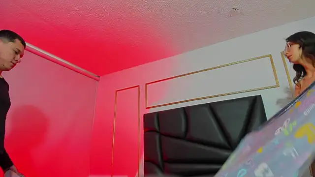 AnnieAndLeandro online show from 01/13/26, 08:25