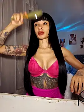 LucyMiax online show from 02/07/26, 08:34