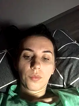 Snapshot of oliviya_mur chatting on 11/01/25, 11:29 oliviya mur online show from 11/01/25, 11:29