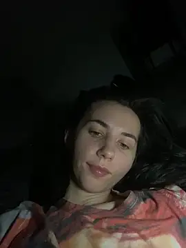 Snapshot of oliviya_mur chatting on 12/01/25, 11:21 oliviya mur online show from 12/01/25, 11:21