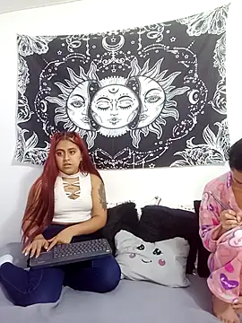 abby n emily online show from 12/02/25, 12:21