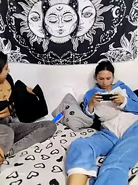 abby n emily online show from 05/23/26, 02:21