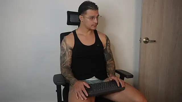 Dominick walker online show from 03/18/26, 10:46