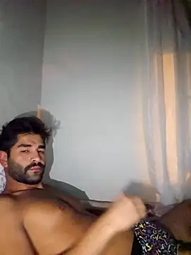 Snapshot of ogiday124 chatting on 10/19/25, 12:33 ogiday124 online show from 10/19/25, 12:33