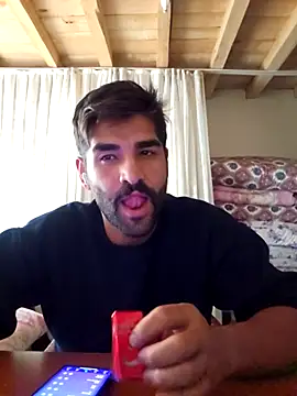 Snapshot of ogiday124 chatting on 10/21/25, 12:28 ogiday124 online show from 10/21/25, 12:28