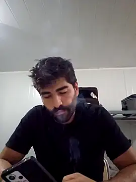 Snapshot of ogiday124 chatting on 11/12/25, 09:10 ogiday124 online show from 11/12/25, 09:10